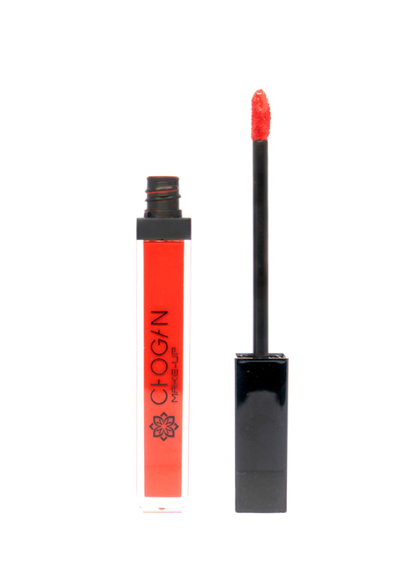 Long-lasting matte liquid lipstick